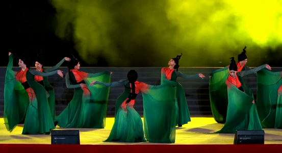 (草稿)“大地情深”全国优秀群众文艺作品湖北省内示范巡演首站在宜昌秭归举行 定稿842.png